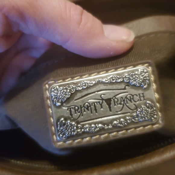 Montana West Trinity Ranch Hair-On Leather Fringe Floral Tooled Crossbody Bag. - Picture 14 of 16